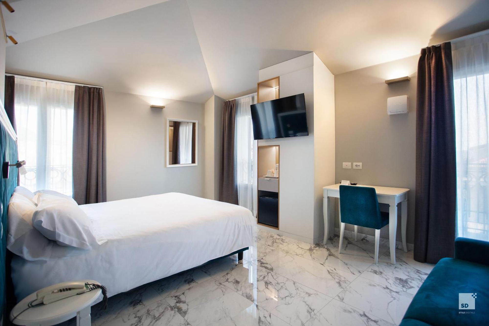 Hotel Villa Elena Варацце Экстерьер фото